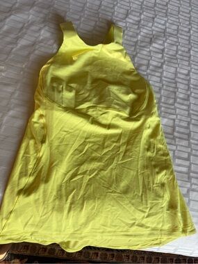 Women’s Neon Yellow Performance Tank Top